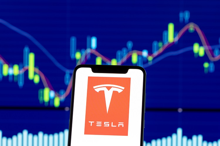 Giá cổ phiếu Tesla bao nhiêu? Hướng dẫn mua cổ phiếu Tesla(Tesla stock) cho người mới bắt đầu
